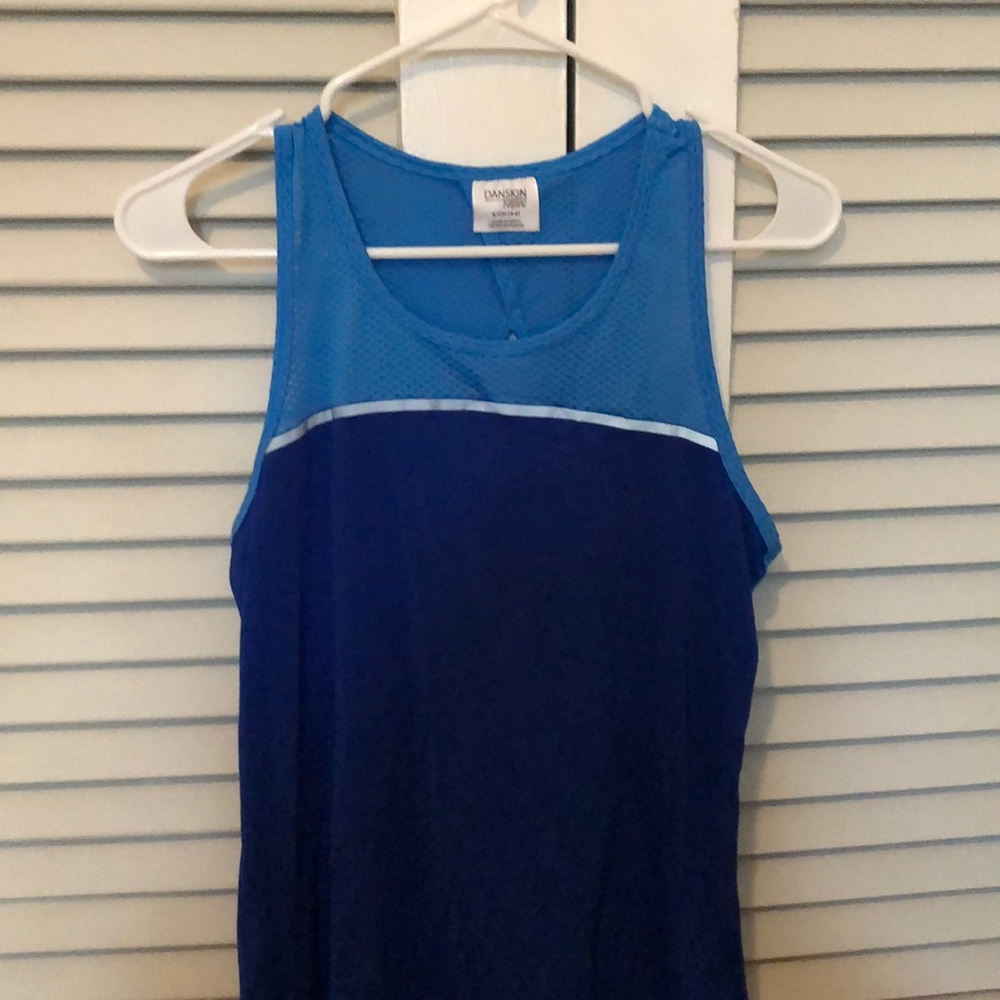 blue workout tank top